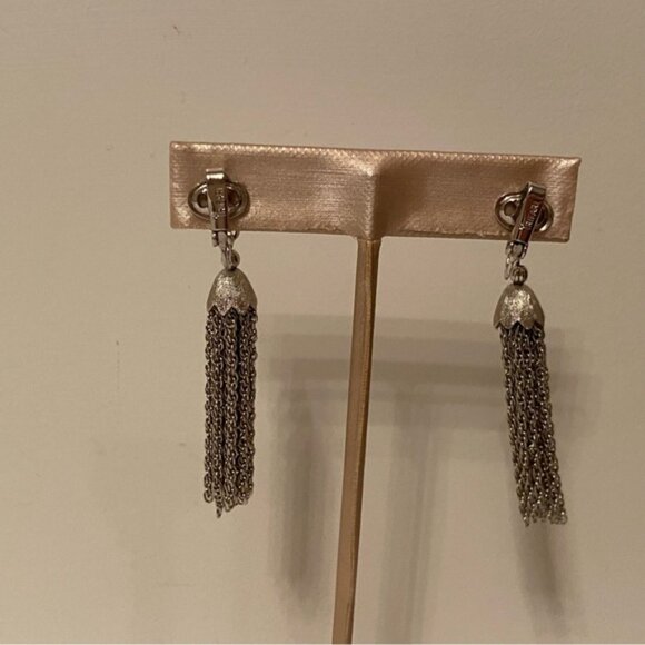 CROWN TRIFARI EARRINGS SILVER TONE FRINGE TASSEL DANGLE DROP CLIP ON VINTAGE - Picture 4 of 7